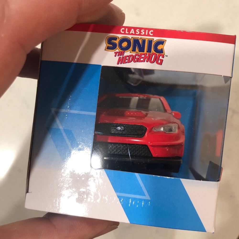 Knuckles Sonic the Hedgehog Subaru WRX STI - Picture 3 of 9